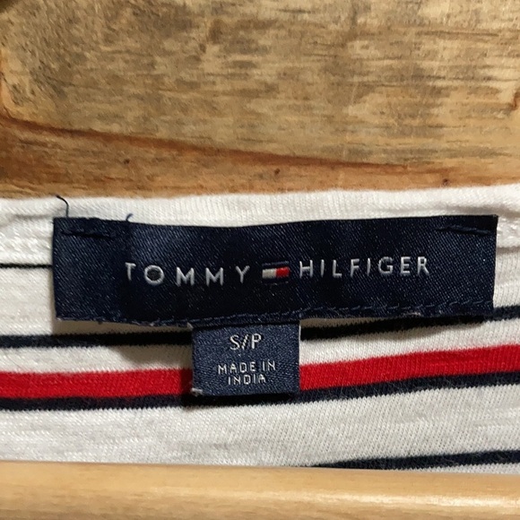 Tommy Hilfiger T-shirt - Picture 4 of 5